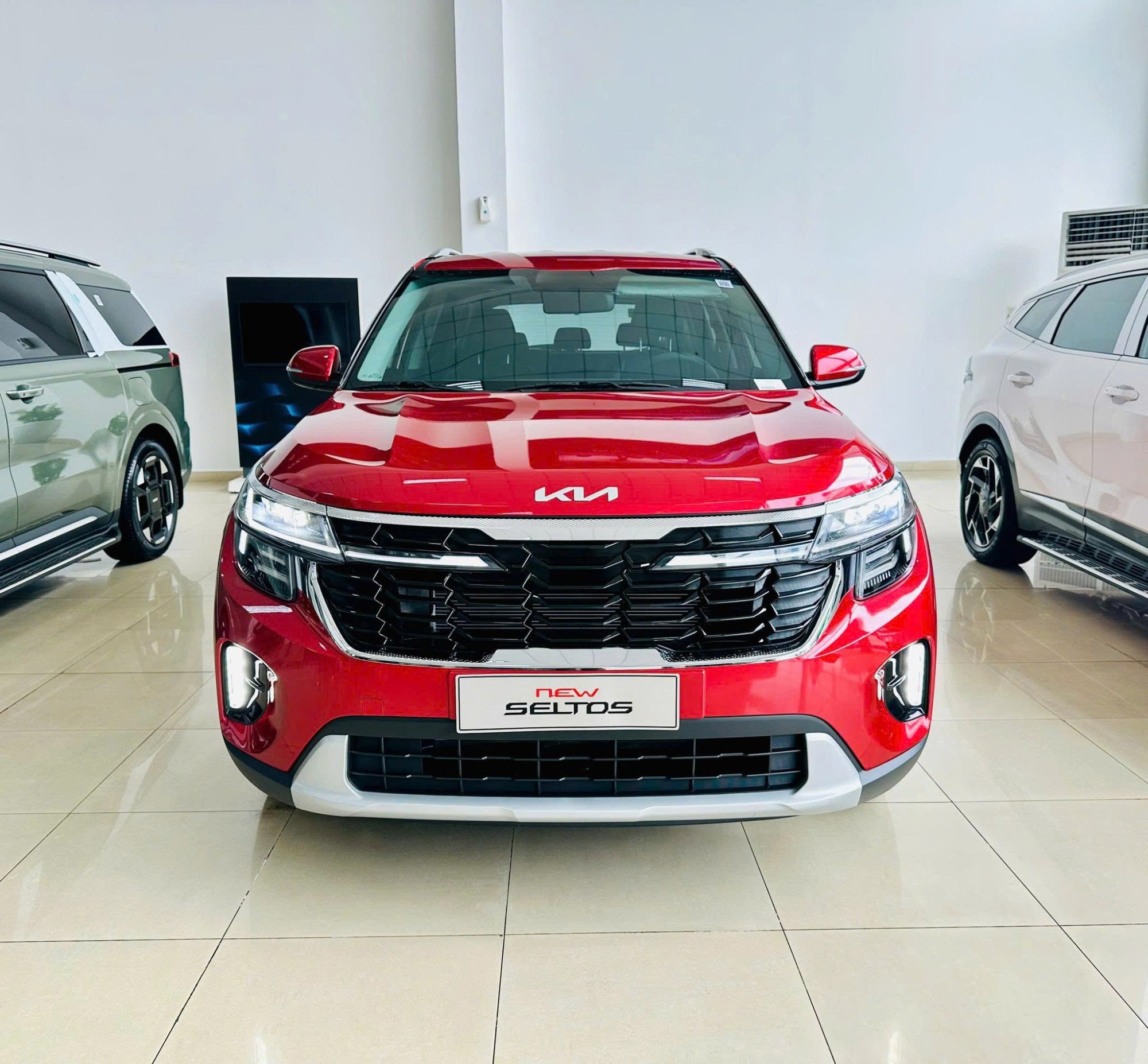 Kia Seltos 2026 – SUV đô thị hạng B đa phong cách, giá lăn bánh từ 646 triệu